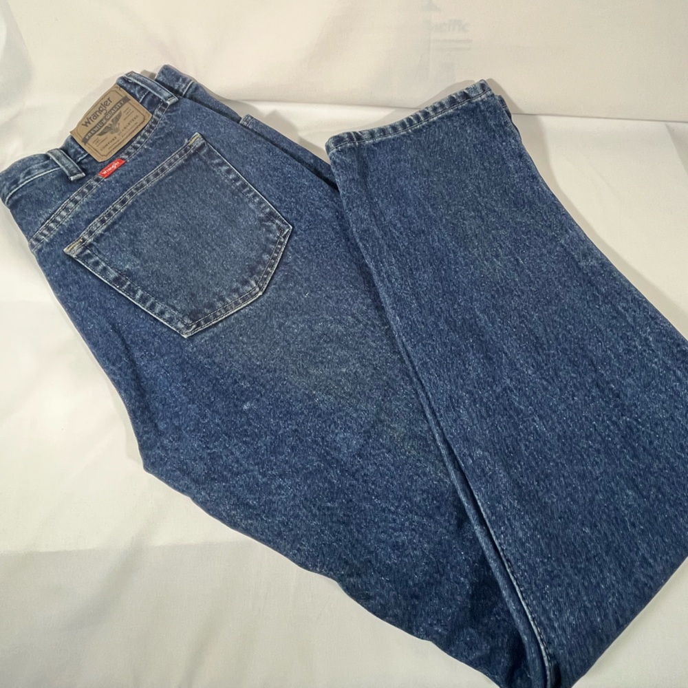 WRANGLER CLASSIC DENIM JEANS REGULAR FIT DARK WASH MENS 34X32”‎ PREOWNED